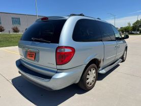 2005 CHRYSLER TOWN & COUNTRY VAN V6, 3.8 LITER TOURING MINIVAN 4D