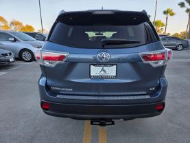 2015 Toyota Highlander - Image 5