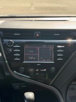 2020 Toyota Camry - Image 16
