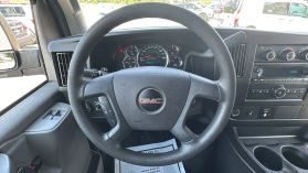 2017 GMC SAVANA 2500 CARGO