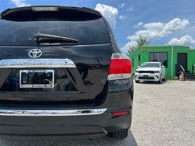 2013 TOYOTA HIGHLANDER SUV V6, 3.5 LITER LIMITED SPORT UTILITY 4D