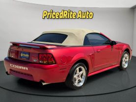 2001 FORD MUSTANG CONVERTIBLE V8, 32V, 4.6 LITER COBRA CONVERTIBLE 2D