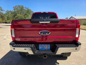 2017 FORD F250 SUPER DUTY CREW CAB PICKUP V8, TURBO DIESEL, 6.7L LARIAT PICKUP 4D 6 3/4 FT