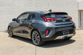 2019 HYUNDAI VELOSTER COUPE 4-CYL, 2.0 LITER 2.0 PREMIUM COUPE 3D