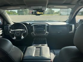 2018 GMC SIERRA 1500 CREW CAB PICKUP V8, ECOTEC3, 5.3 LITER SLT PICKUP 4D 5 3/4 FT