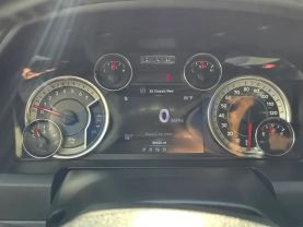 2016 Ram 1500 Crew Cabbig Horn Pickup 4d 5 1/2 Ft - Image 25