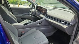 2024 Hyundai Elantra - Image 8