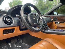 2013 Jaguar Xj - Image 7