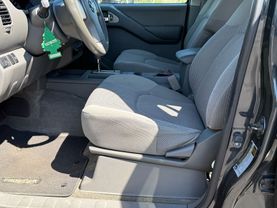 2012 NISSAN FRONTIER CREW CAB PICKUP V6, 4.0 LITER SV PICKUP 4D 5 FT