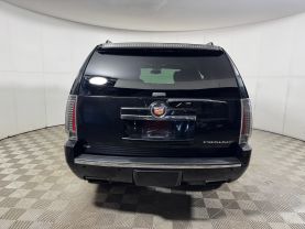 2014 CADILLAC ESCALADE SUV V8, FLEX FUEL, 6.2 LITER PREMIUM SPORT UTILITY 4D