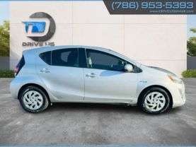 2016 TOYOTA PRIUS C