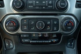2018 CHEVROLET SUBURBAN SUV V8, ECOTEC3, 5.3 LITER LT SPORT UTILITY 4D