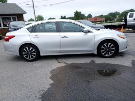 2017 NISSAN ALTIMA SEDAN 4-CYL, 2.5 LITER 2.5 SV SEDAN 4D