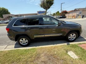 2011 JEEP GRAND CHEROKEE SUV V6, FLEX FUEL, 3.6 LITER LAREDO SPORT UTILITY 4D