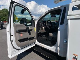 2017 FORD F550 SUPER DUTY 46T BUCKET TRUCK ALTEC AT41M BUCKET TRUCKS V8, TURBO DIESEL, 6.7 LITER XL 169" W.B. 2D - Eddies Auto Sales