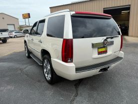 2012 CADILLAC ESCALADE SUV WHITE AUTOMATIC - Budget Used Car Sales