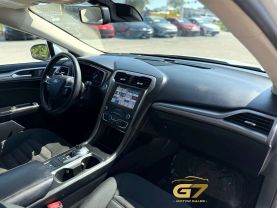 2019 Ford Fusion - Image 11