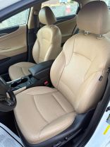 2012 HYUNDAI SONATA SEDAN 4-CYL, HYBRID, 2.4 LITER HYBRID SEDAN 4D