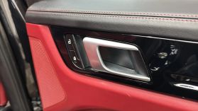 2022 PORSCHE CAYENNE
