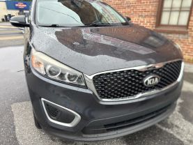 2017 KIA SORENTO SUV 4-CYL, GDI, 2.4 LITER LX SPORT UTILITY 4D