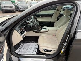 2016 BMW 7 SERIES SEDAN V8, TWIN TURBO, 4.4L 750I XDRIVE SEDAN 4D