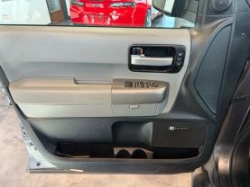 2012 TOYOTA SEQUOIA SUV V8, 5.7 LITER LIMITED SPORT UTILITY 4D