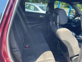 2018 JEEP GRAND CHEROKEE SUV V6, VVT, 3.6 LITER LAREDO E SPORT UTILITY 4D