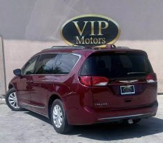2017 CHRYSLER PACIFICA VAN V6, 3.6 LITER TOURING-L MINIVAN 4D