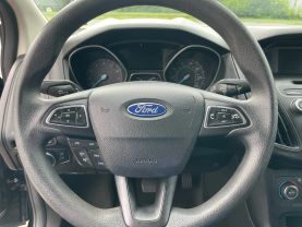 2017 Ford Focus - Image 8
