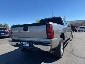 2006 CHEVROLET SILVERADO 1500 CREW CAB PICKUP V8, 5.3 LITER LT PICKUP 4D 5 3/4 FT