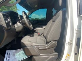 2021 CHEVROLET SILVERADO 1500 CREW CAB PICKUP 4-CYL, TURBO, 2.7 LITER CUSTOM PICKUP 4D 5 3/4 FT