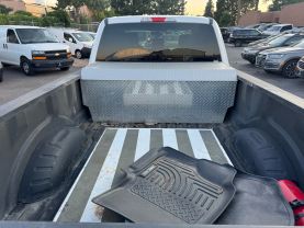 2017 FORD F250 SUPER DUTY SUPER CAB PICKUP V8, FLEX FUEL, 6.2 LITER XL PICKUP 4D 8 FT