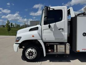 2018 HINO 258 PICKUP - 258ALP