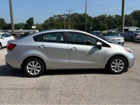 2013 KIA RIO