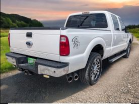 2015 FORD F250 SUPER DUTY CREW CAB PICKUP V8, TURBO DSL, 6.7L LARIAT PICKUP 4D 6 3/4 FT