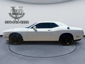 2016 DODGE CHALLENGER COUPE V6, 3.6 LITER SXT COUPE 2D