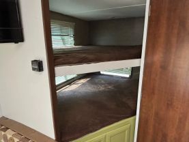 2017 KEYSTONE RV PASSPORT EXPRESS RV - 239ML at T&T Repairables - used car dealership in Spencer, Indiana.