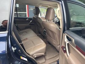 2017 LEXUS GX SUV V8, 4.6 LITER GX 460 SPORT UTILITY 4D