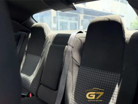 2021 Dodge Challenger - Image 17