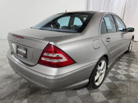 2006 MERCEDES-BENZ C-CLASS