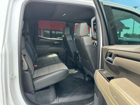 2023 CHEVROLET SILVERADO 1500 CREW CAB