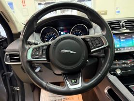 2019 JAGUAR F-PACE