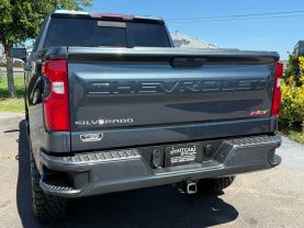 2020 Chevrolet Silverado 1500 Crew Cab Rst Pickup 4d 5 3/4 Ft - Image 6