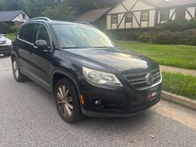 2011 Volkswagen Tiguan - Image 1