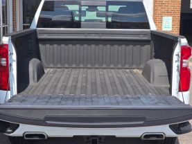 2023 Chevrolet Silverado 1500 Crew Cabrst Pickup 4d 5 3/4 Ft - Image 6