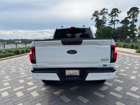 2022 FORD F150 LIGHTNING PICKUP DUAL ELECTRIC MOTORS XLT PICKUP 4D 5 1/2 FT