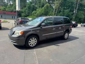 2016 CHRYSLER TOWN & COUNTRY VAN V6, 3.6 LITER TOURING MINIVAN 4D
