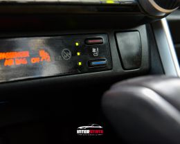 2019 TOYOTA RAV4 For Sale in Orlando