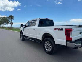 2019 FORD F250 SUPER DUTY CREW CAB PICKUP V8, TURBO DIESEL, 6.7 LITER LARIAT PICKUP 4D 6 3/4 FT