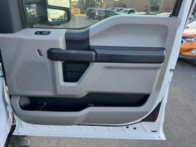 2017 FORD F250 SUPER DUTY SUPER CAB PICKUP V8, FLEX FUEL, 6.2 LITER XL PICKUP 4D 8 FT